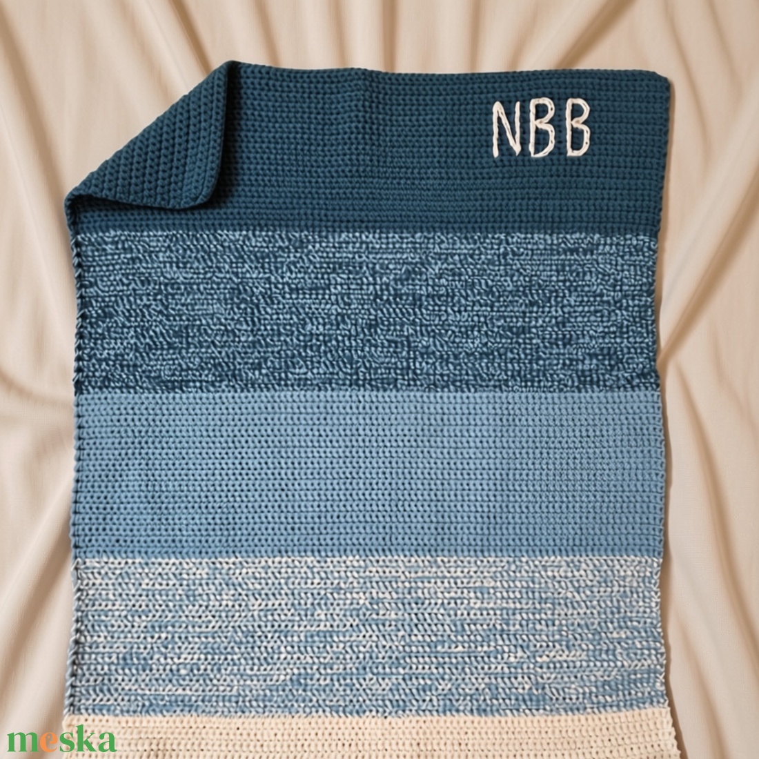 Horgolt gyapjú babatakaró névvel/monogrammal - baba - mama - baba ágynemű - babatakaró, gyerek pléd - Meska.hu