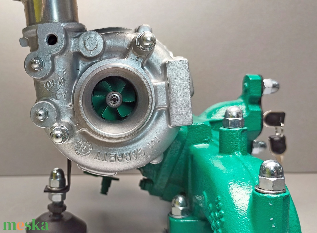 Autó alkatrészből (turbófeltöltő) készült asztali lámpa - otthon & életmód - lámpa - asztali lámpa - Meska.hu Autó alkatrészből (turbófeltöltő) készült asztali lámpa - otthon & életmód - lámpa - asztali lámpa - Meska.hu
