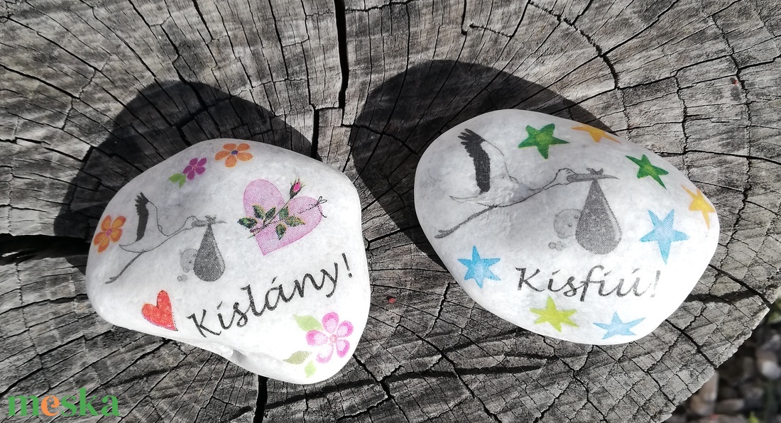 Kislány vagy kisfiú?...Transzferált kövek. :-) - otthon & életmód - dekoráció - asztal és polc dekoráció - kavics & kő - Meska.hu Kislány vagy kisfiú?...Transzferált kövek. :-) - otthon & életmód - dekoráció - asztal és polc dekoráció - kavics & kő - Meska.hu
