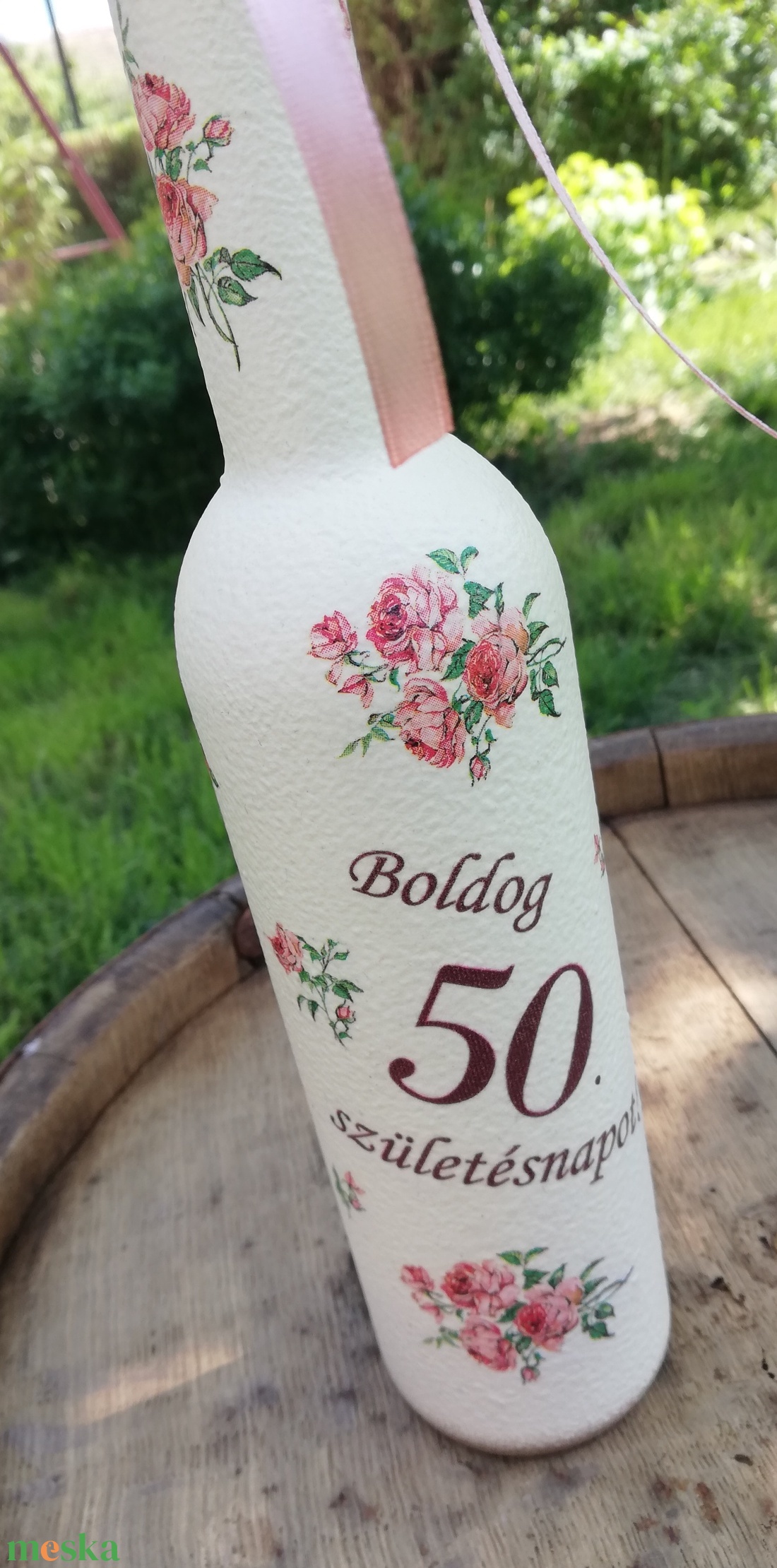 Italos üveg Hölgyeknek, 50. szülinapra. :-) - otthon & lakás - dekoráció - asztal és polc dekoráció - díszüveg - Meska.hu Italos üveg Hölgyeknek, 50. szülinapra. :-) - otthon & lakás - dekoráció - asztal és polc dekoráció - díszüveg - Meska.hu