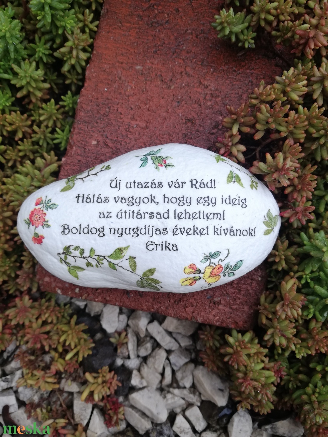 Feliratos kő, nyugdíjba vonulásra. :-) - otthon & életmód - dekoráció - asztal és polc dekoráció - kavics & kő - Meska.hu Feliratos kő, nyugdíjba vonulásra. :-) - otthon & életmód - dekoráció - asztal és polc dekoráció - kavics & kő - Meska.hu
