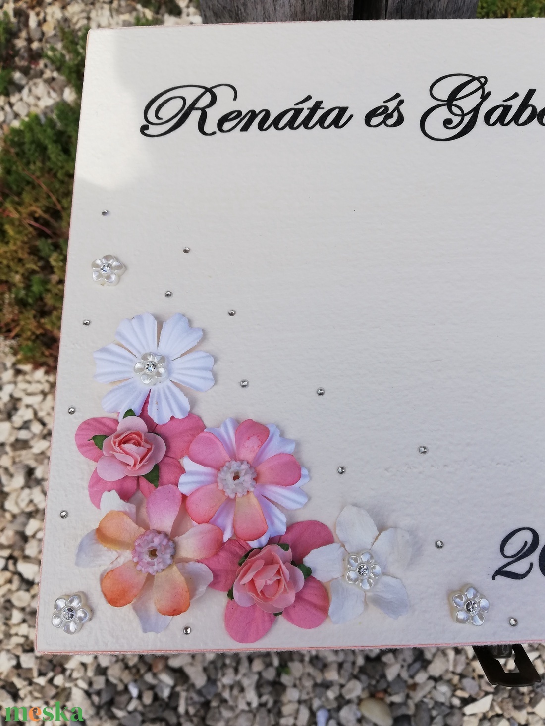 Minőségi, egyedi, óriási méretű, lezárható, feliratozott esküvői pénzgyűjtő persely. :-) - esküvő - emlék & ajándék - doboz - Meska.hu Minőségi, egyedi, óriási méretű, lezárható, feliratozott esküvői pénzgyűjtő persely. :-) - esküvő - emlék & ajándék - doboz - Meska.hu