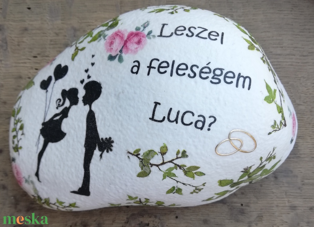 Nagyméretű kő leánykérésre. :-) - esküvő - dekoráció - helyszíni dekor - Meska.hu Nagyméretű kő leánykérésre. :-) - esküvő - dekoráció - helyszíni dekor - Meska.hu