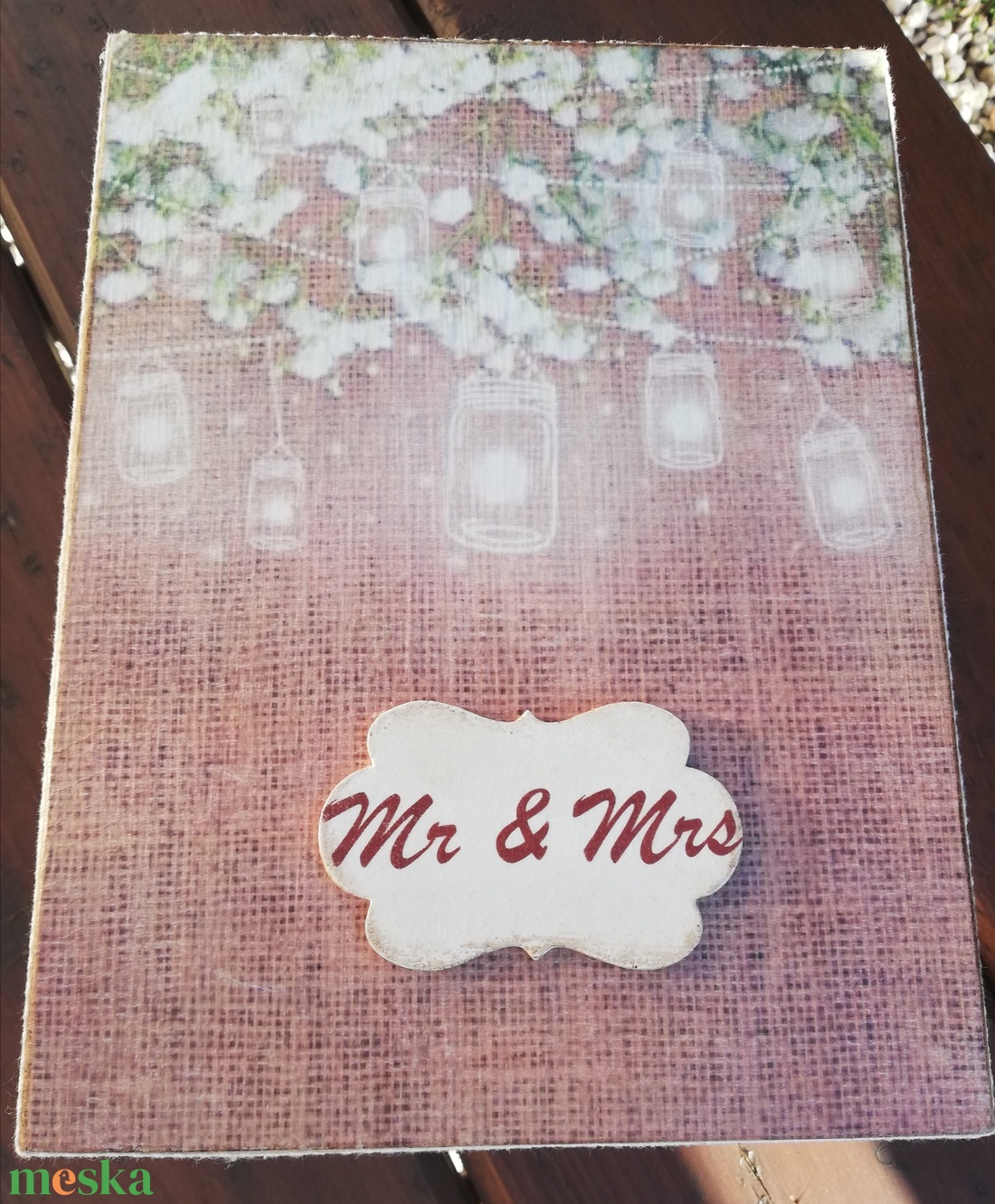 Mr és Mrs-ajándékátadó doboz esküvőre, egyedi mintával. :-) - esküvő - emlék & ajándék - doboz - Meska.hu Mr és Mrs-ajándékátadó doboz esküvőre, egyedi mintával. :-) - esküvő - emlék & ajándék - doboz - Meska.hu
