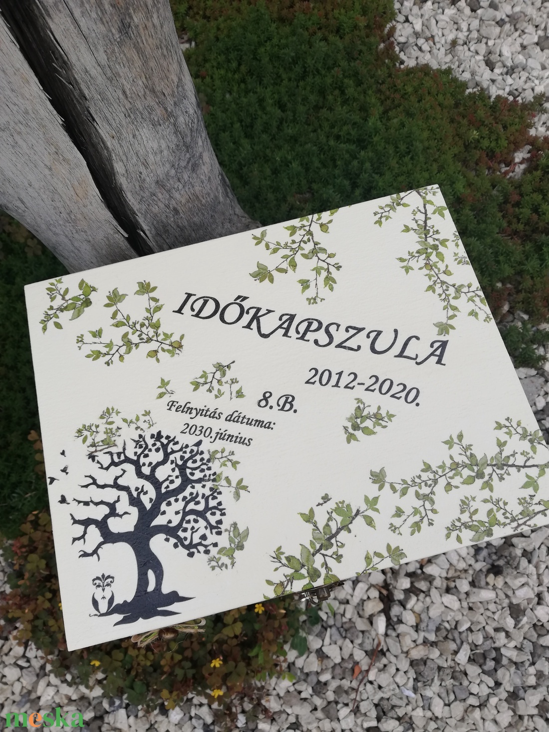 IDŐKAPSZULA-Minőségi, óriási méretű, lezárható,feliratozott fadoboz lakattal, ballagásra. :-) - otthon & lakás - dekoráció - asztal és polc dekoráció - díszdoboz - Meska.hu IDŐKAPSZULA-Minőségi, óriási méretű, lezárható,feliratozott fadoboz lakattal, ballagásra. :-) - otthon & lakás - dekoráció - asztal és polc dekoráció - díszdoboz - Meska.hu