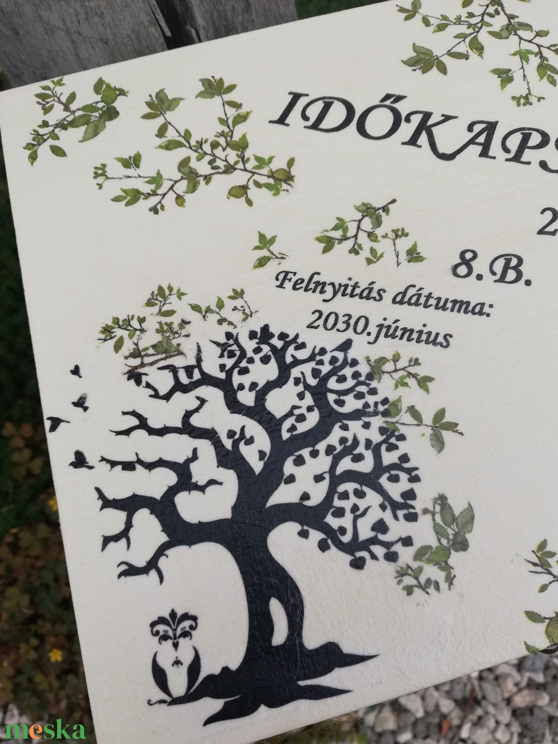 IDŐKAPSZULA-Minőségi, óriási méretű, lezárható,feliratozott fadoboz lakattal, ballagásra. :-) - otthon & lakás - dekoráció - asztal és polc dekoráció - díszdoboz - Meska.hu IDŐKAPSZULA-Minőségi, óriási méretű, lezárható,feliratozott fadoboz lakattal, ballagásra. :-) - otthon & lakás - dekoráció - asztal és polc dekoráció - díszdoboz - Meska.hu