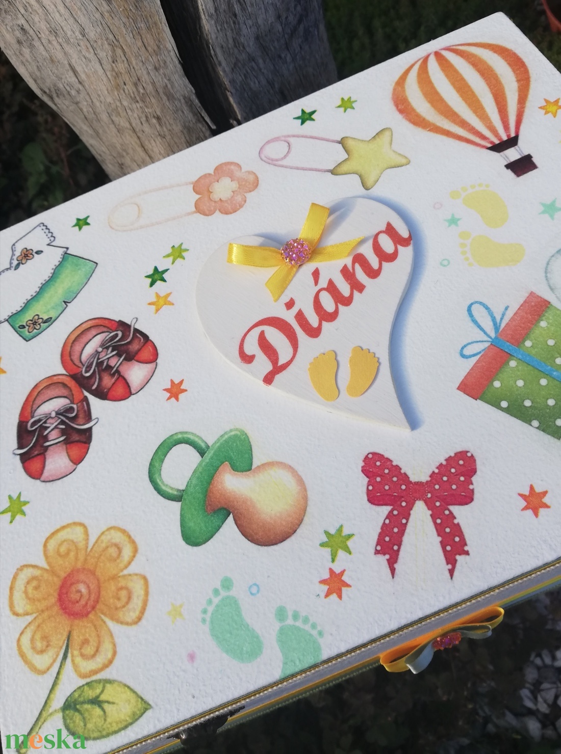 Altatódallal-Minőségi, óriási méretű babaváró doboz, a belsejében egy dallal. :-) - otthon & életmód - tárolás & rendszerezés - doboz - Meska.hu Altatódallal-Minőségi, óriási méretű babaváró doboz, a belsejében egy dallal. :-) - otthon & életmód - tárolás & rendszerezés - doboz - Meska.hu