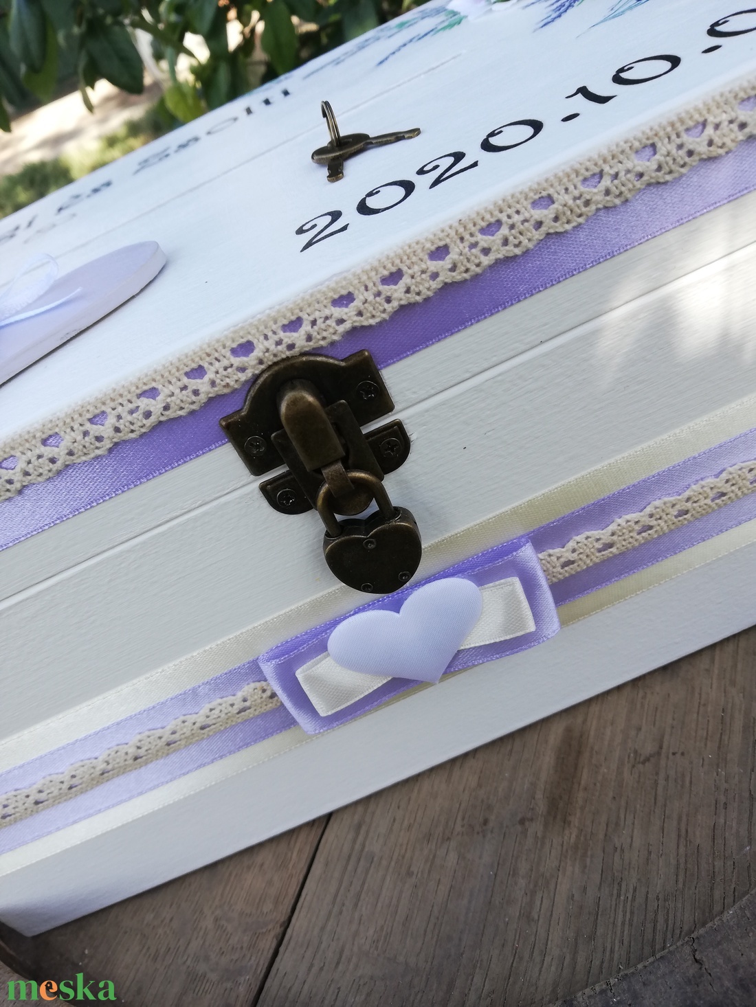 Levendulás, minőségi, óriási méretű, lezárható, feliratozott esküvői pénzgyűjtő persely. :-) - esküvő - emlék & ajándék - doboz - Meska.hu
