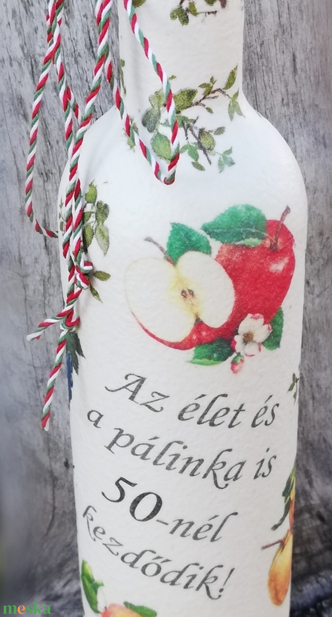 Italos üveg 50. születésnapra egyedi mintával. :-) - otthon & életmód - dekoráció - asztal és polc dekoráció - díszüveg - Meska.hu Italos üveg 50. születésnapra egyedi mintával. :-) - otthon & életmód - dekoráció - asztal és polc dekoráció - díszüveg - Meska.hu