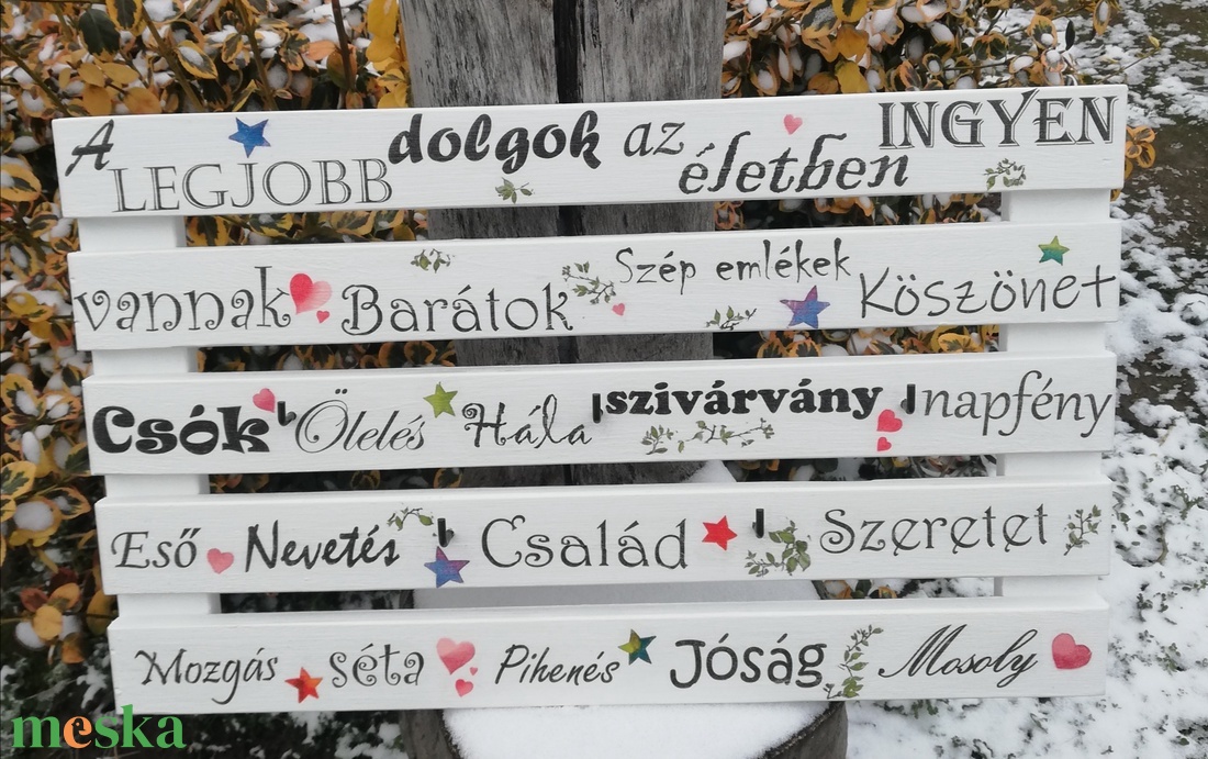 Nagyméretű feliratos kulcstartó, egyedi mintával. :-) - otthon & életmód - tárolás & rendszerezés - fali tároló - Meska.hu Nagyméretű feliratos kulcstartó, egyedi mintával. :-) - otthon & életmód - tárolás & rendszerezés - fali tároló - Meska.hu