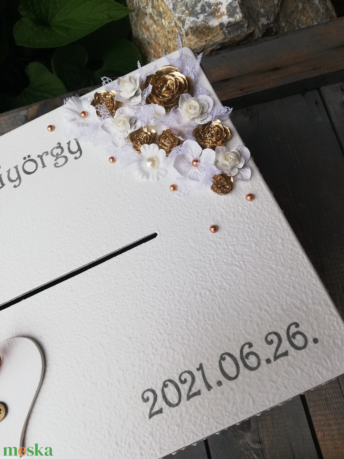 Minőségi, óriási, arany-fehér lezárható, feliratozott esküvői pénzgyűjtő persely. :-) - esküvő - dekoráció - asztaldísz - Meska.hu