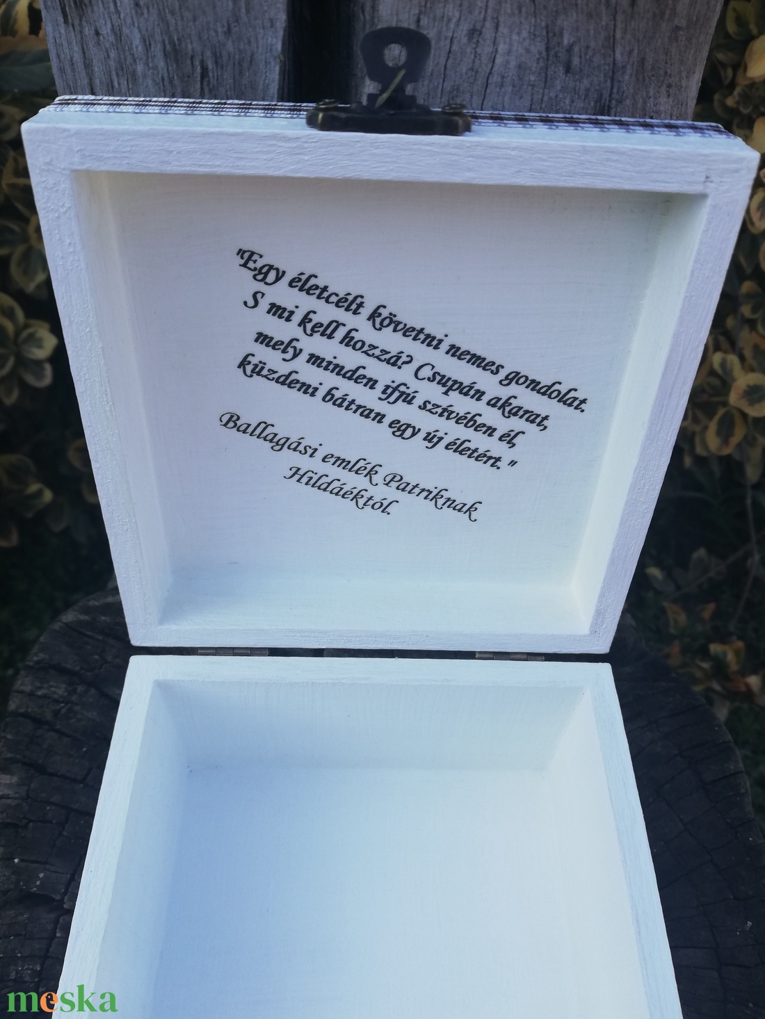 Fényképes és feliratos ballagási emlékdoboz, egyedi mintákkal. :-) - otthon & életmód - dekoráció - asztal és polc dekoráció - díszdoboz - Meska.hu Fényképes és feliratos ballagási emlékdoboz, egyedi mintákkal. :-) - otthon & életmód - dekoráció - asztal és polc dekoráció - díszdoboz - Meska.hu