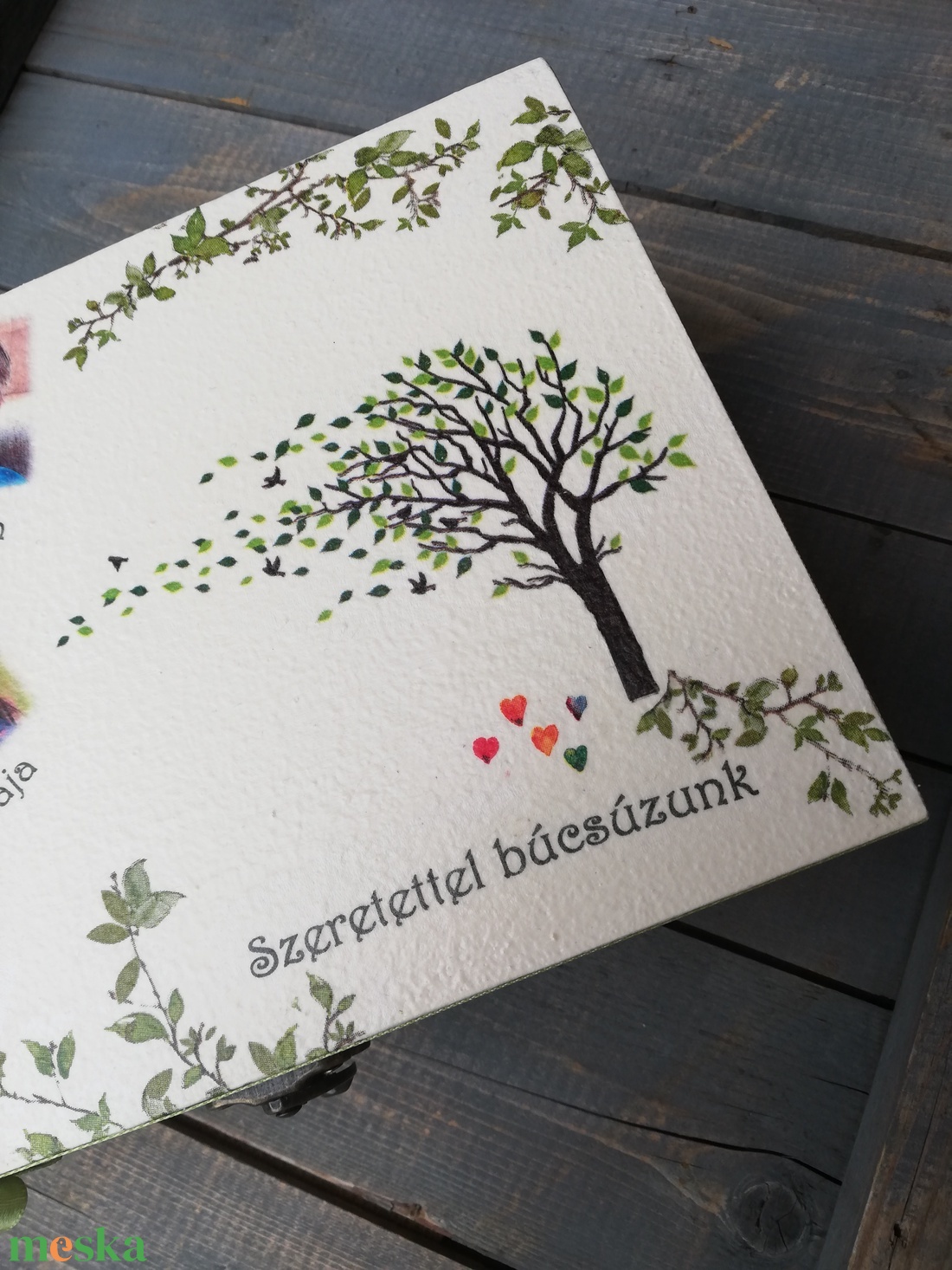 Óriási méretű, fényképes egyedi, emlékdoboz a diákoktól, ballagásra. :-) - otthon & életmód - dekoráció - asztal és polc dekoráció - díszdoboz - Meska.hu Óriási méretű, fényképes egyedi, emlékdoboz a diákoktól, ballagásra. :-) - otthon & életmód - dekoráció - asztal és polc dekoráció - díszdoboz - Meska.hu
