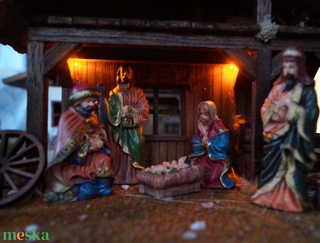 Betlehemi jászol S  Kézzel készített mini fa betlehem LED világítással - karácsony - karácsonyi lakásdekoráció - karácsonyi lakásdíszek - Meska.hu