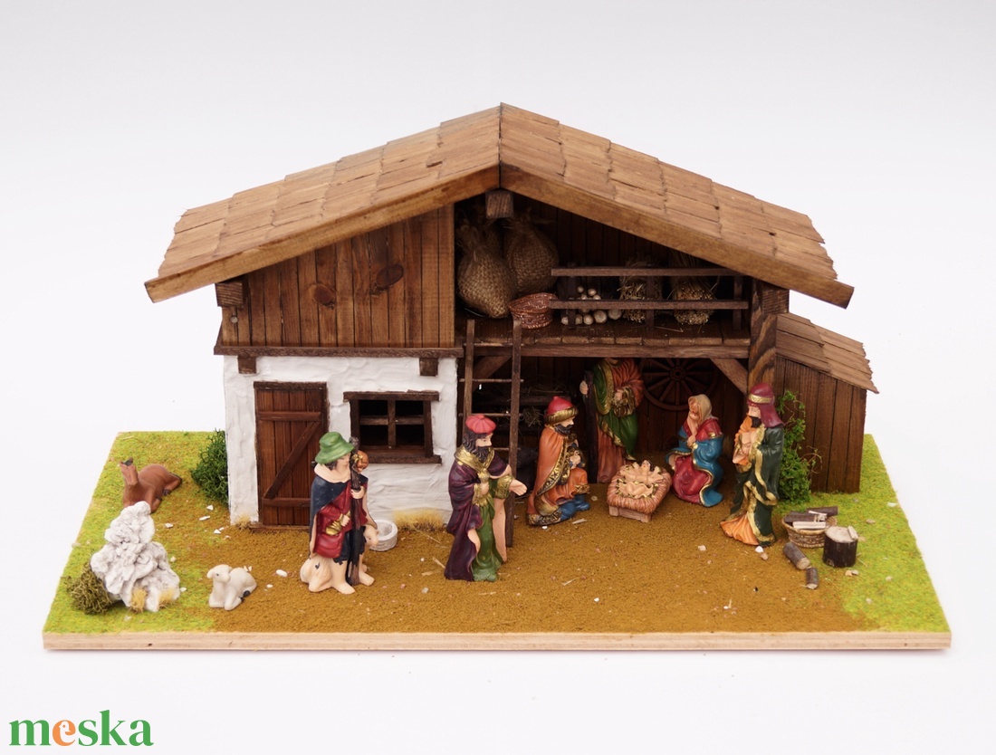 Betlehemi jászol M  Kézzel készített fa betlehem LED világítással - karácsony - karácsonyi lakásdekoráció - karácsonyi lakásdíszek - Meska.hu