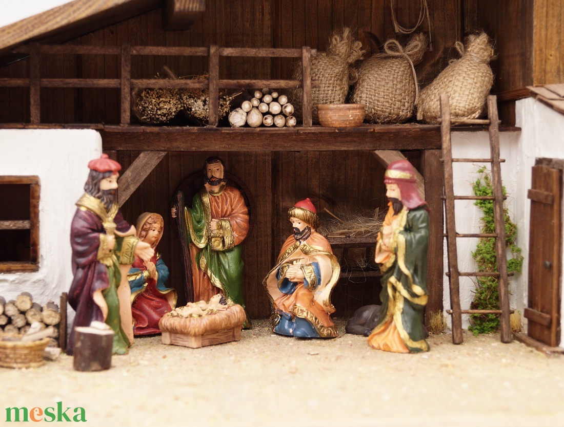 Betlehemi jászol L  Kézzel készített fa betlehem LED világítással - karácsony - karácsonyi lakásdekoráció - karácsonyi lakásdíszek - Meska.hu