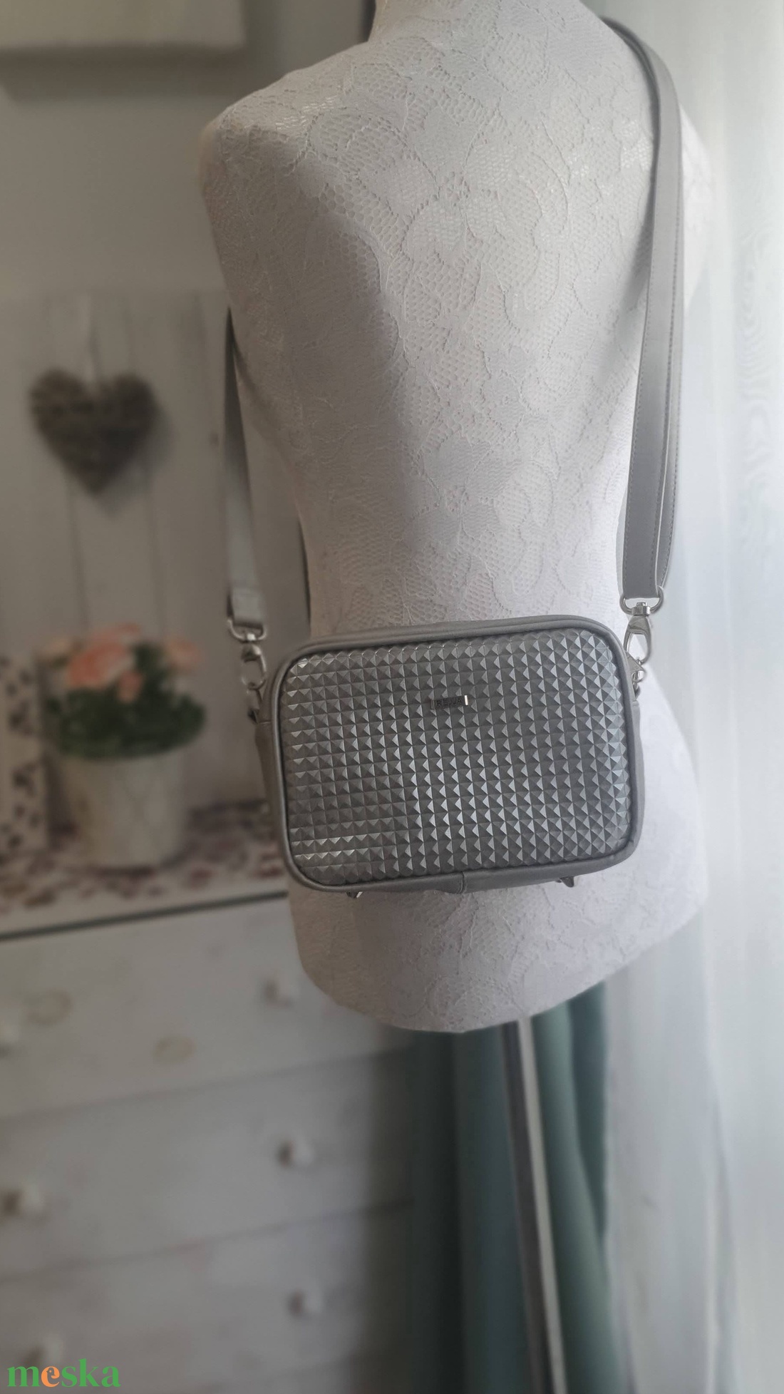 Kis táska ,válltáska,crossbody - táska & tok - kézitáska & válltáska - válltáska - Meska.hu Kis táska ,válltáska,crossbody - táska & tok - kézitáska & válltáska - válltáska - Meska.hu