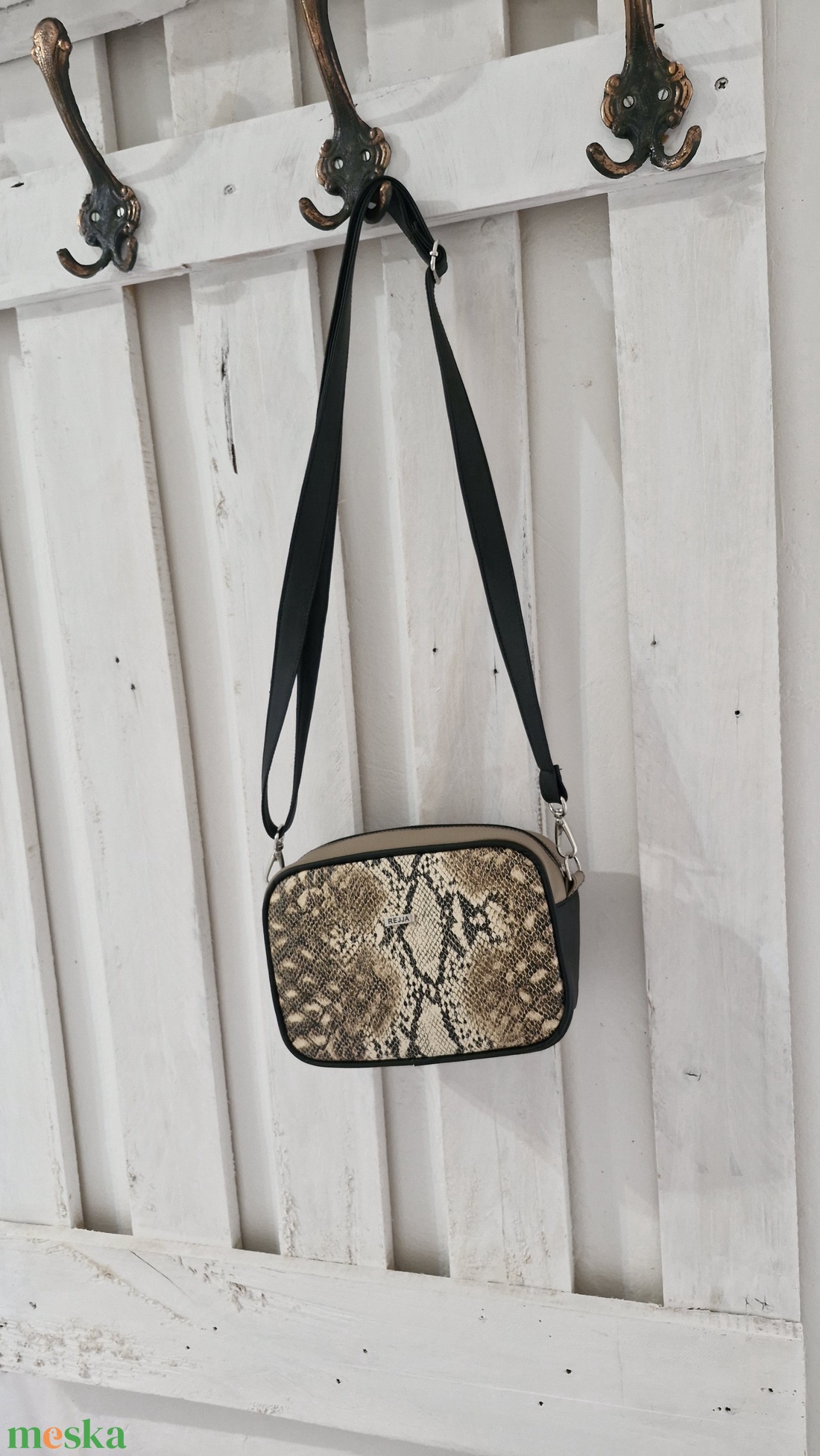 Kis táska ,válltáska,crossbody - táska & tok - kézitáska & válltáska - válltáska - Meska.hu