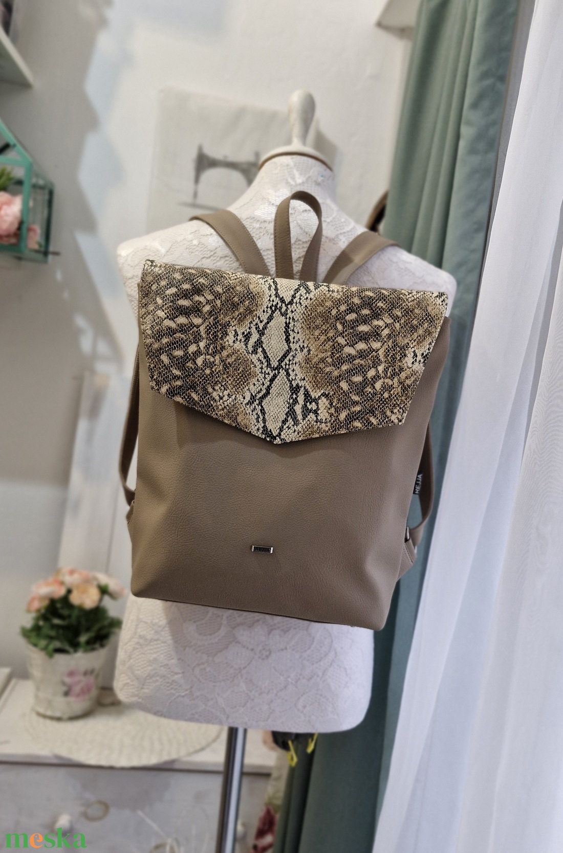 Fedeles kis hátizsák - táska & tok - hátizsák - hátizsák - Meska.hu