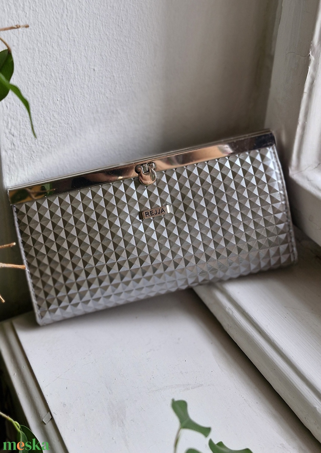 Fém keretes pénztárca - táska & tok - pénztárca & más tok - kártyatartó & irattartó - Meska.hu