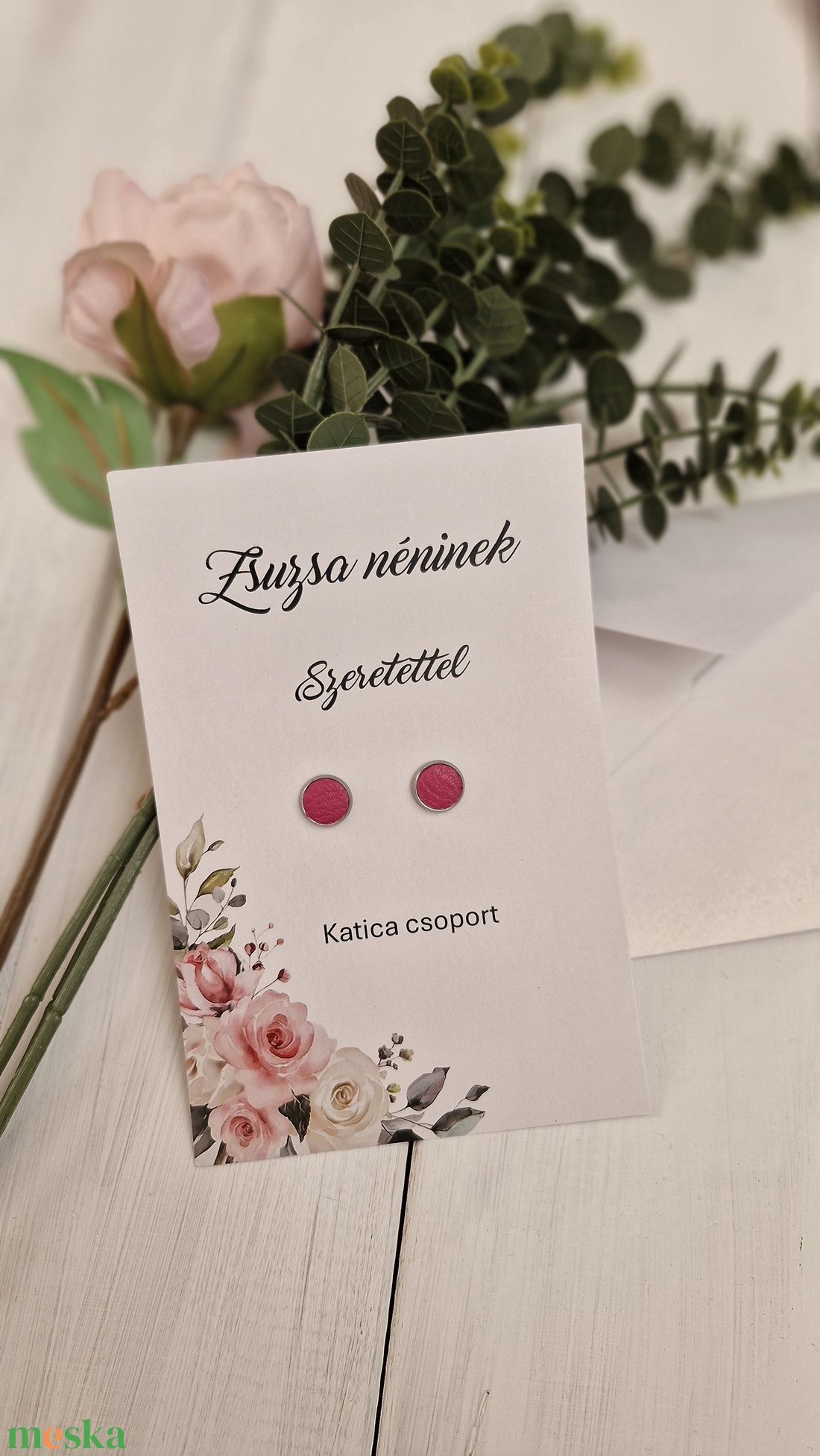 Valódi bőr fülbevaló hipoallergén, névre szóló ajándék - ékszer - fülbevaló - pötty fülbevaló - Meska.hu