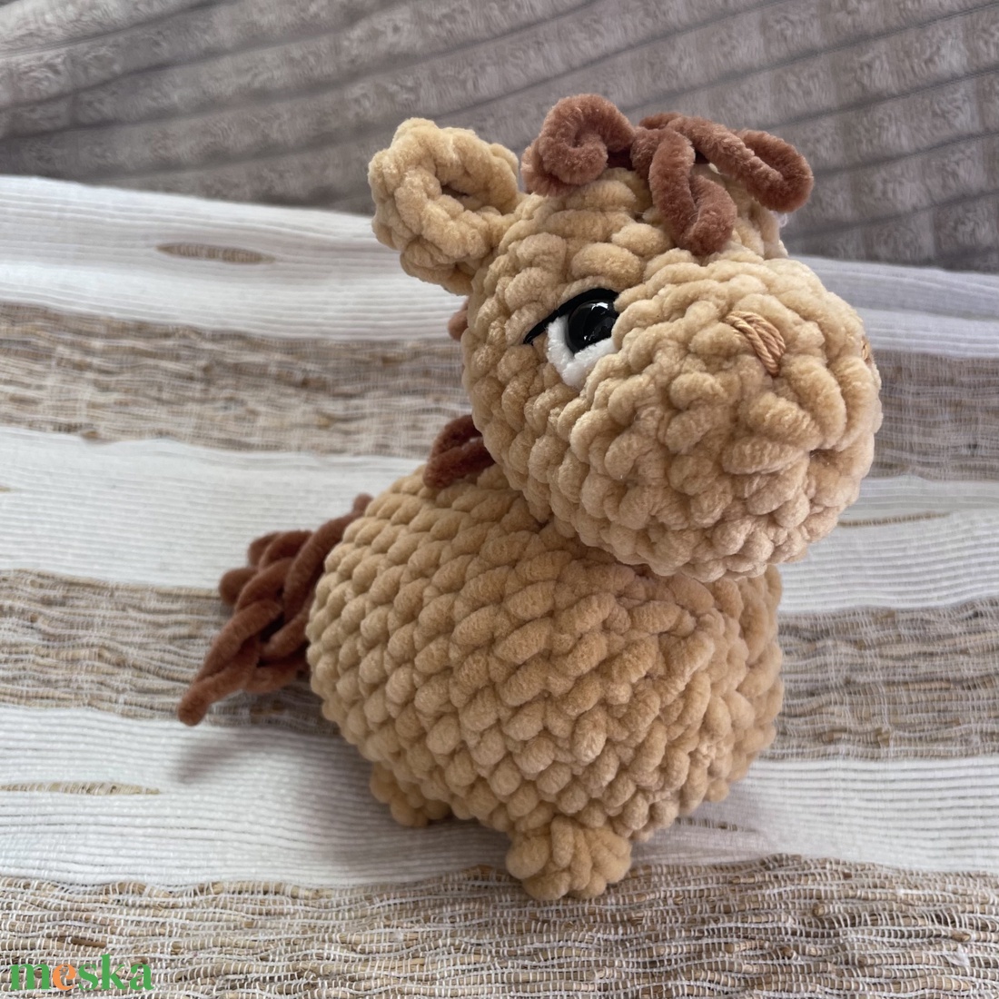 Kis lovacska horgolt plüss - játék & sport - plüssállat & játékfigura - ló - Meska.hu