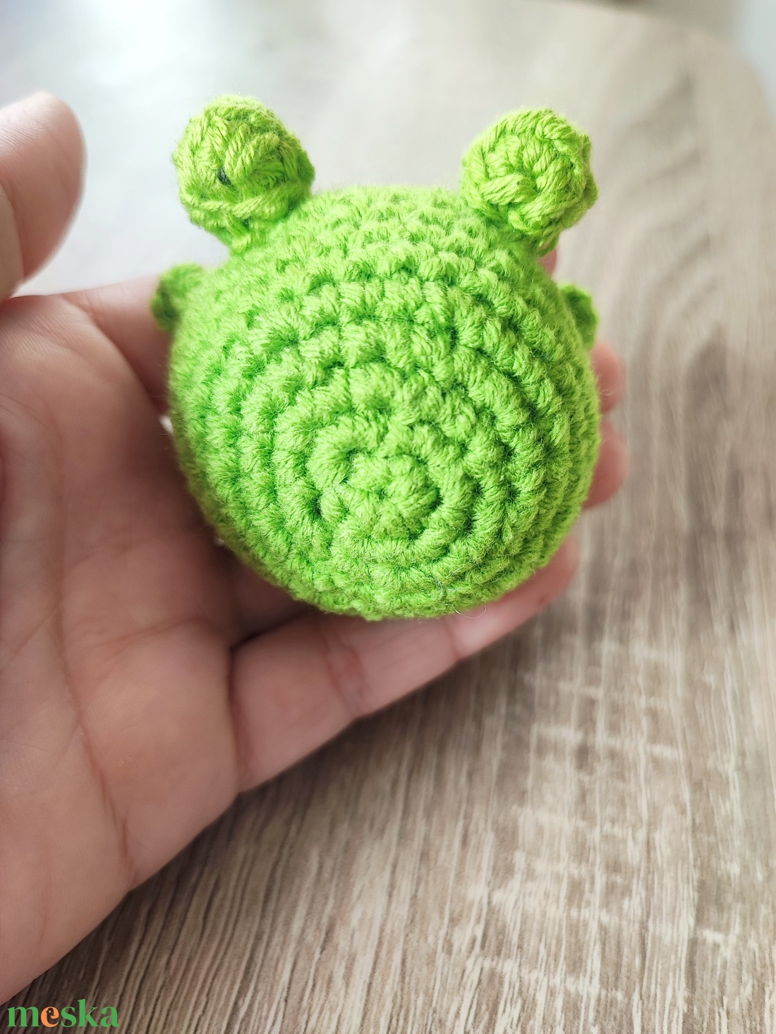 Horgolt vidám maroknyi béka - játék & sport - plüssállat & játékfigura - béka - Meska.hu