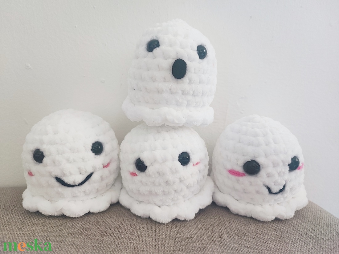 Horgolt Halloween szellemek - játék & sport - plüssállat & játékfigura - más figura - Meska.hu