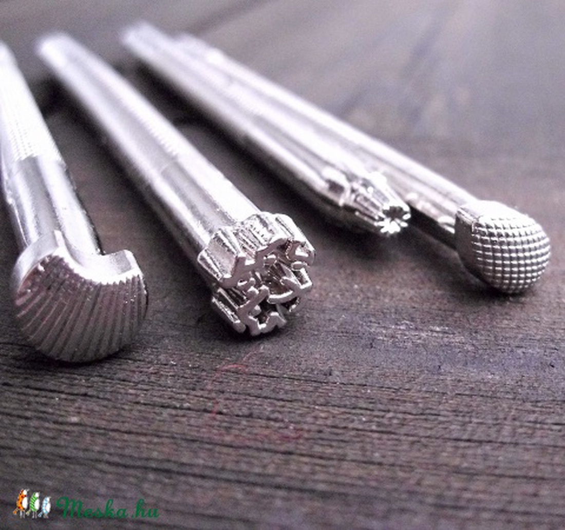 Bőrbeütő, bőrmintázó, bőrnyomó 4db - kellékek & szerszámok - szerszámok, eszközök - eszköz bőrművességhez - Meska.hu