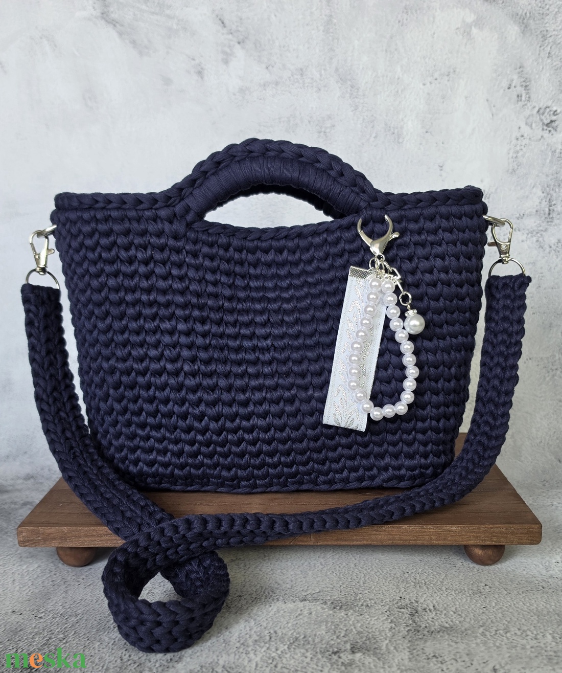 Horgolt táska - közepes méretű - Navy Blue - táska & tok - kézitáska & válltáska - válltáska - Meska.hu