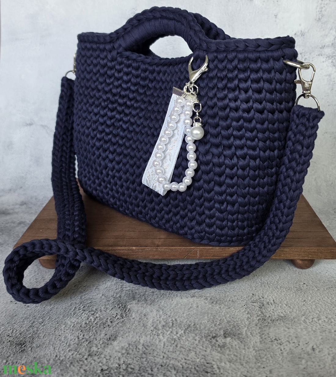 Horgolt táska - közepes méretű - Navy Blue - táska & tok - kézitáska & válltáska - válltáska - Meska.hu