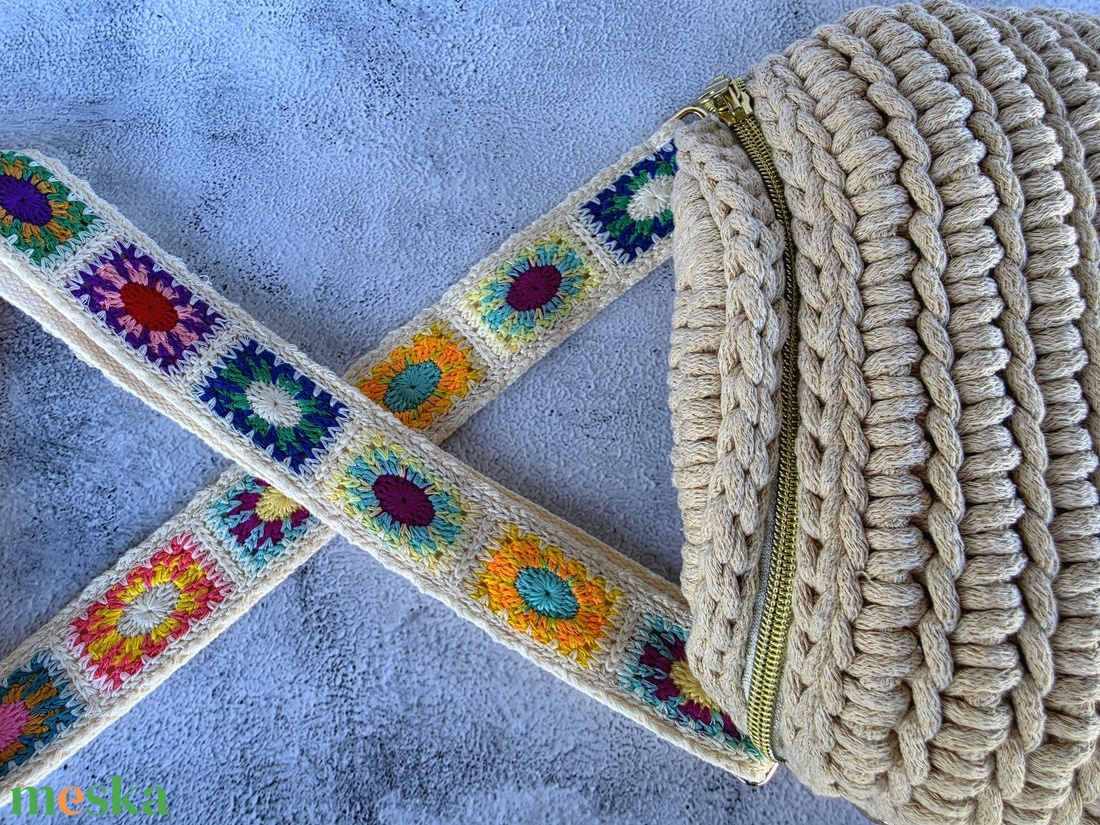 Horgolt övtáska - crossbody táska - Homok árnyalatban - Választható pánttal - táska & tok - övtáska - Meska.hu