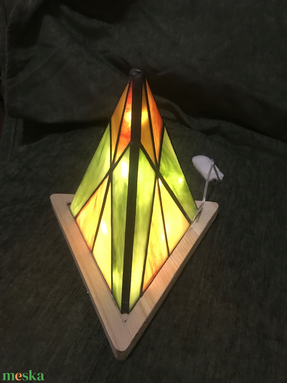 Gúla formájú hangulatlámpa - otthon & életmód - lámpa - hangulatlámpa - Meska.hu