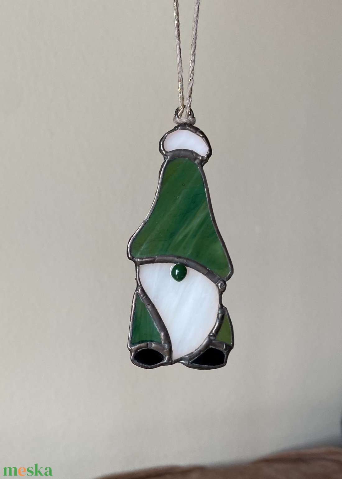 Zöld manó üvegdísz - otthon & életmód - dekoráció - ajtó- és ablak dekoráció - ablakdísz - Meska.hu