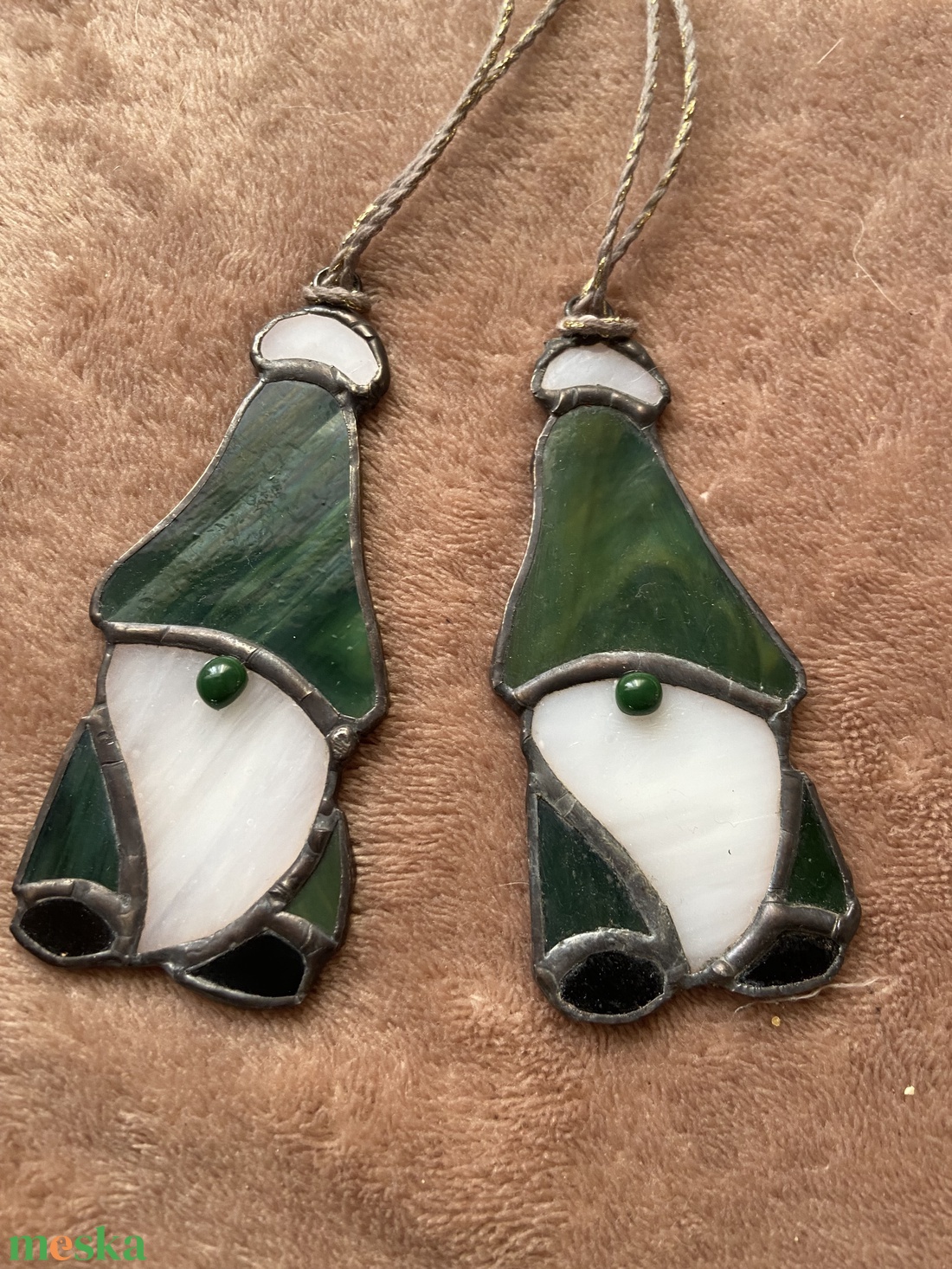 Zöld manó üvegdísz - otthon & életmód - dekoráció - ajtó- és ablak dekoráció - ablakdísz - Meska.hu