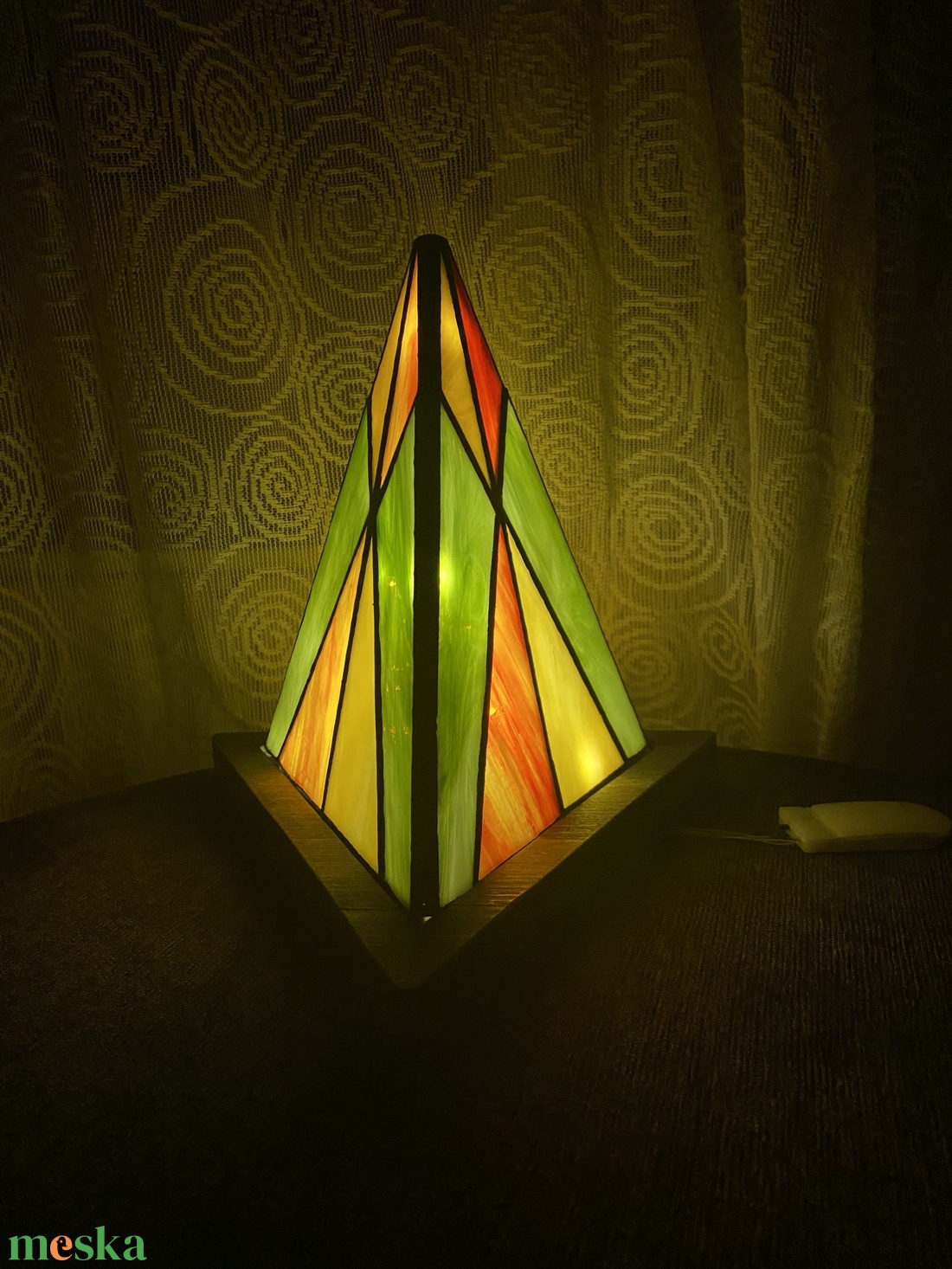 Gúla formájú hangulatlámpa, zöld - narancs - otthon & életmód - lámpa - hangulatlámpa - Meska.hu