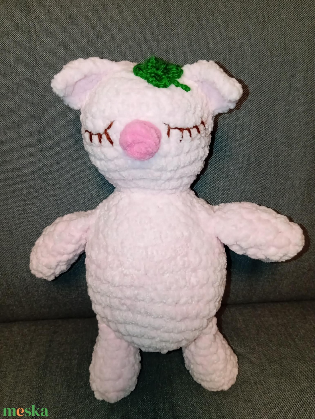 Horgolt újévi malac négylevelű lóherével  - játék & sport - plüssállat & játékfigura - malac - Meska.hu