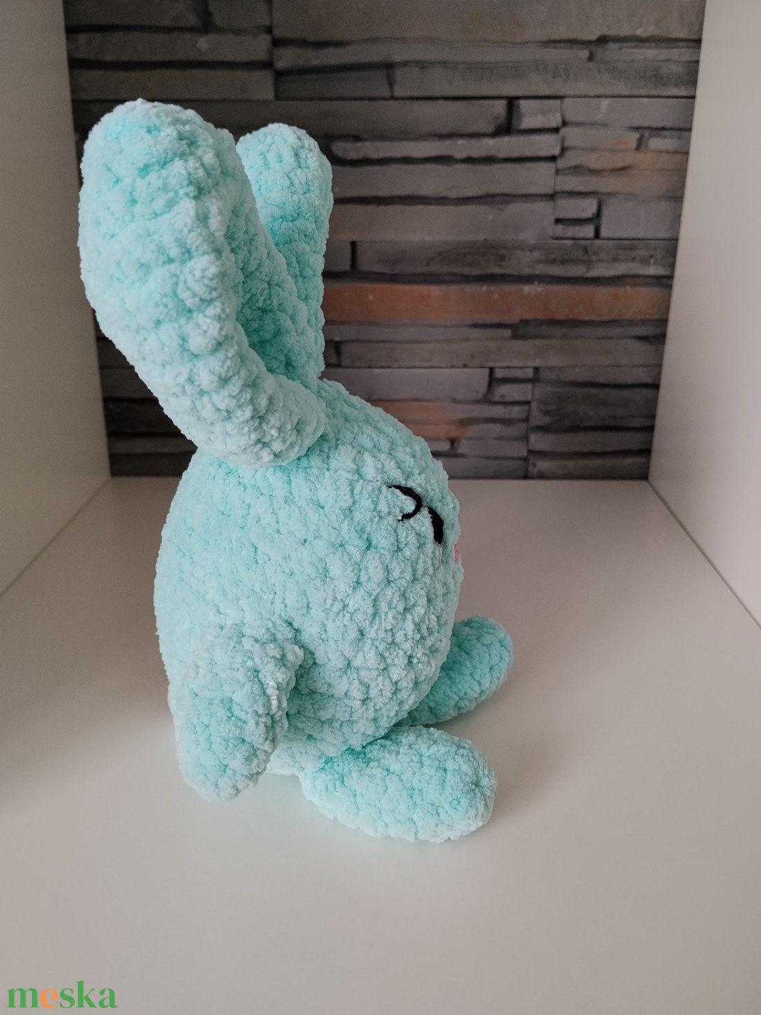 Horgolt húsvéti tojásnyuszi világos türkiz  - ünnepi díszek, dekorációk - húsvéti díszek és dekorációk - húsvéti asztaldíszek - Meska.hu