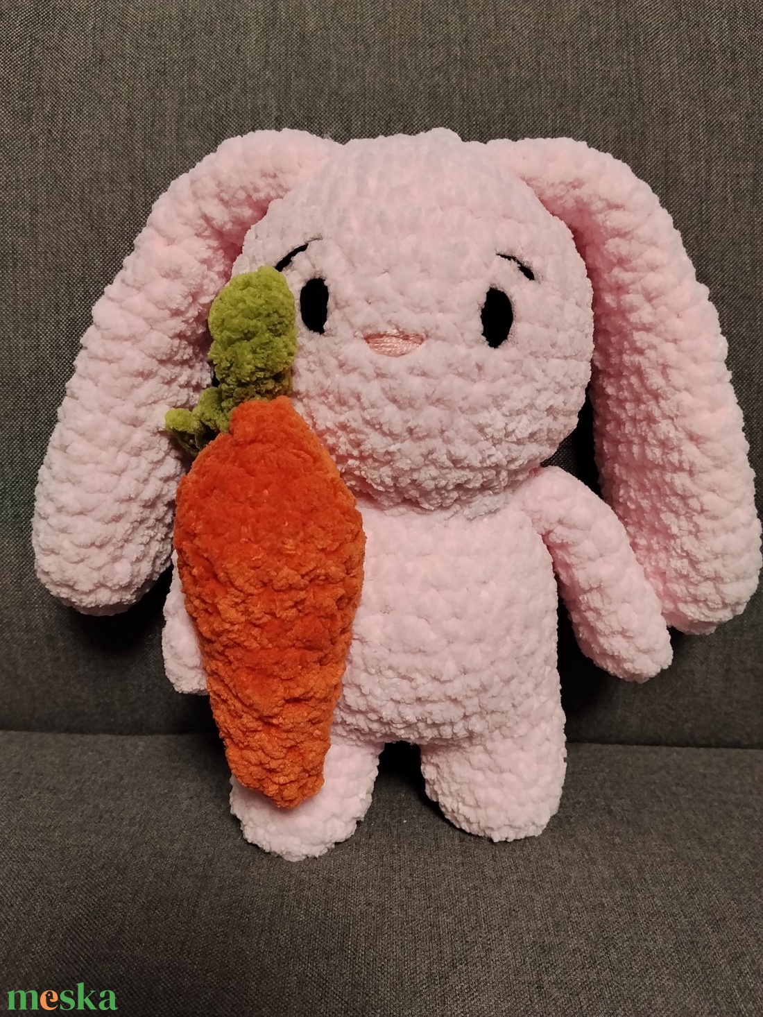 Horgolt húsvéti nyuszi répával rózsaszín  - játék & sport - plüssállat & játékfigura - nyuszi - Meska.hu