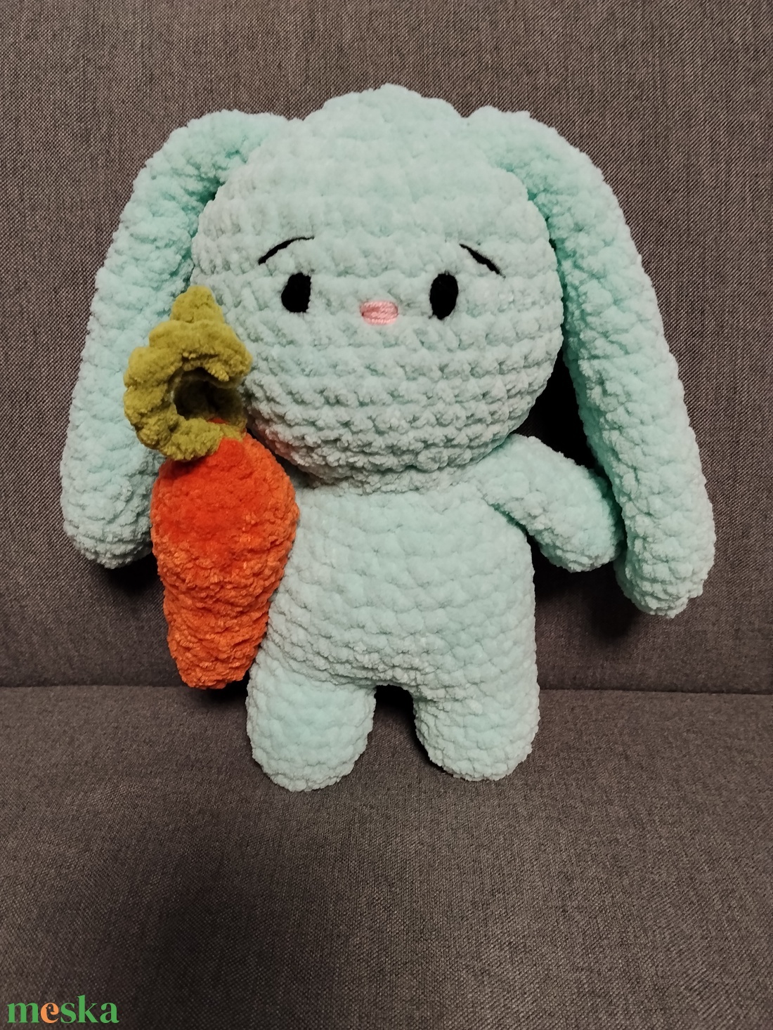 Horgolt húsvéti nyuszi répával világos türkiz  - játék & sport - plüssállat & játékfigura - nyuszi - Meska.hu