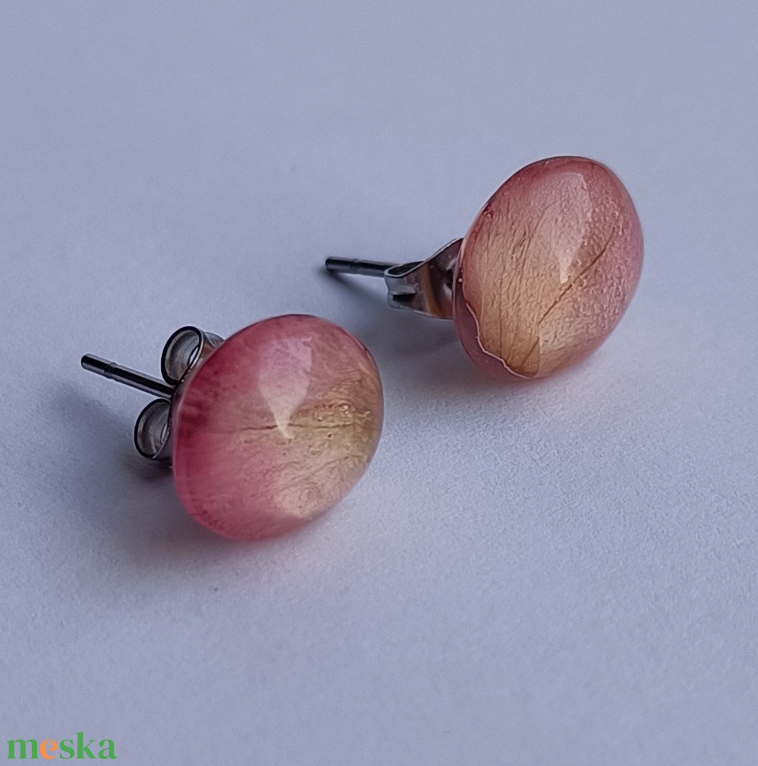 Rózsaszirom fülbevaló 04 - ékszer - fülbevaló - pötty fülbevaló - Meska.hu