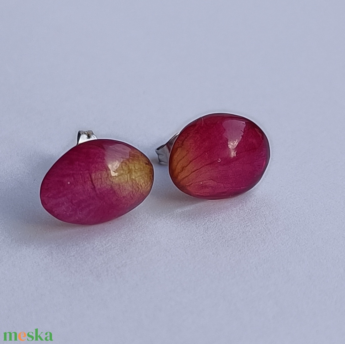 Rózsaszirom fülbevaló 02 - ékszer - fülbevaló - pötty fülbevaló - Meska.hu