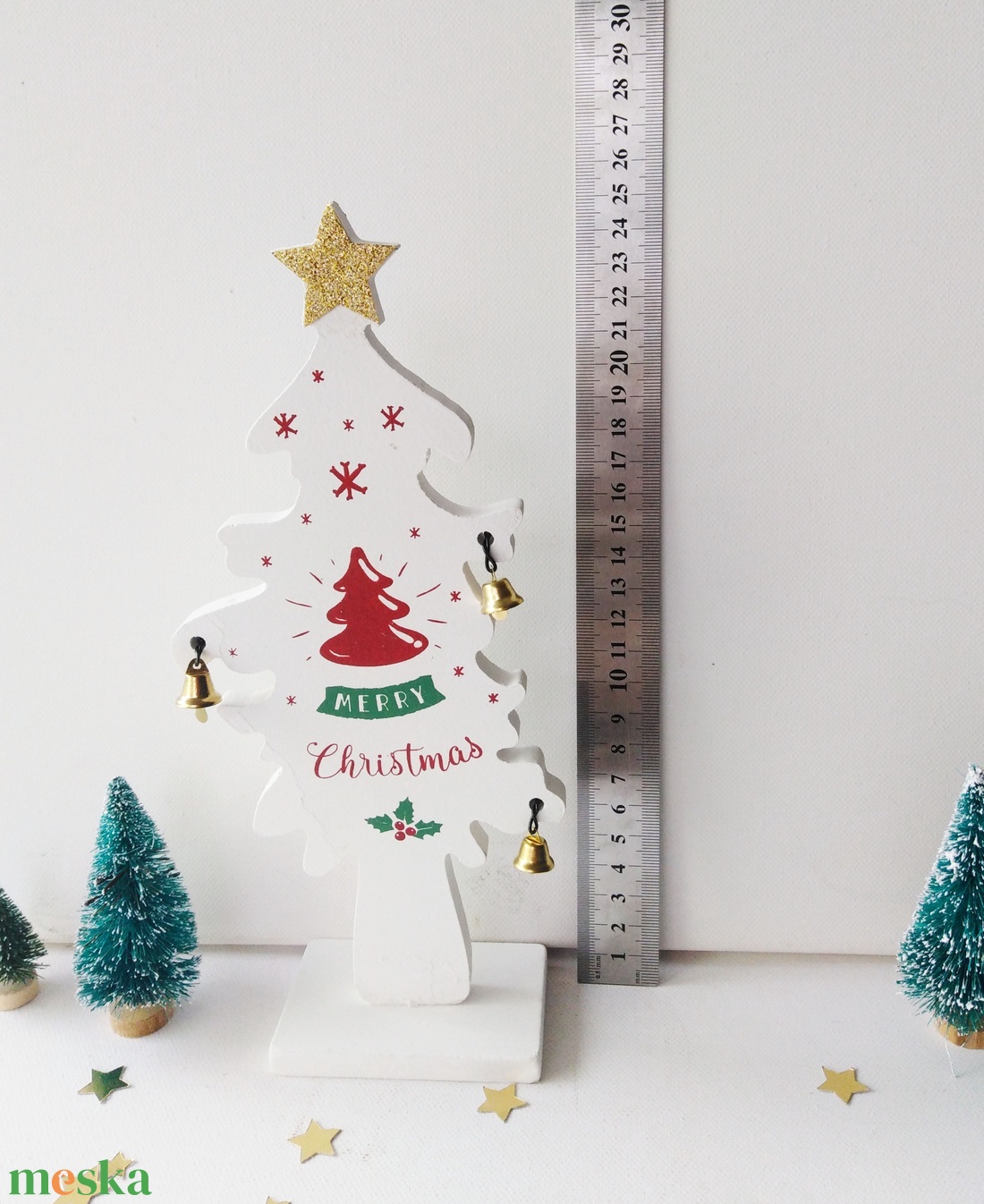fa álló fehér Merry Christmas karácsonyi fenyőfa asztaldekoráció , kézzel festett, glitteres arany csillag - karácsony - karácsonyi lakásdekoráció - karácsonyi lakásdíszek - karácsonyi lakásdekoráció - Meska.hu