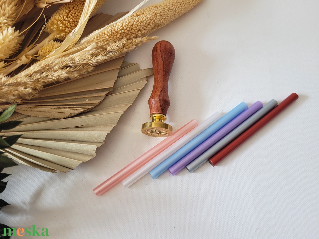 viasz pecséthez, viaszpecsét rúd, 0,7cm, gyöngyház rózsaszín - esküvő - dekoráció - tábla & jelzés - Meska.hu