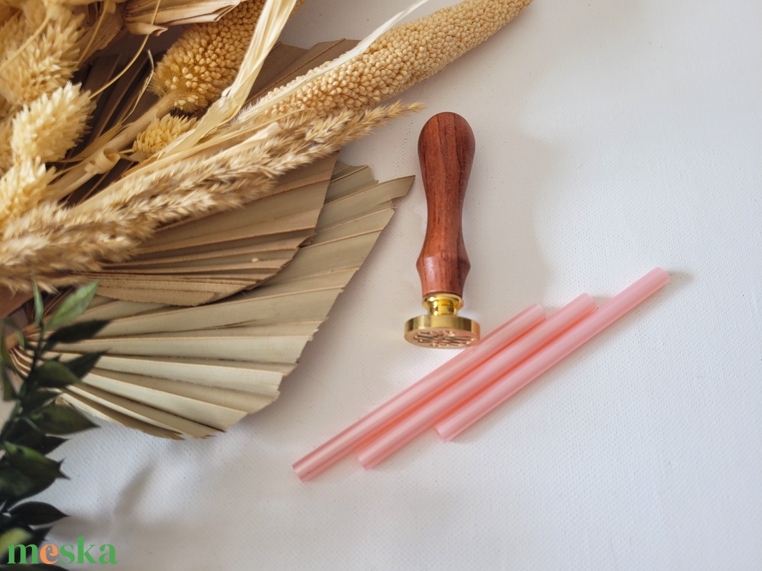 viasz pecséthez, viaszpecsét rúd, 0,7cm, gyöngyház rózsaszín - esküvő - dekoráció - tábla & jelzés - Meska.hu
