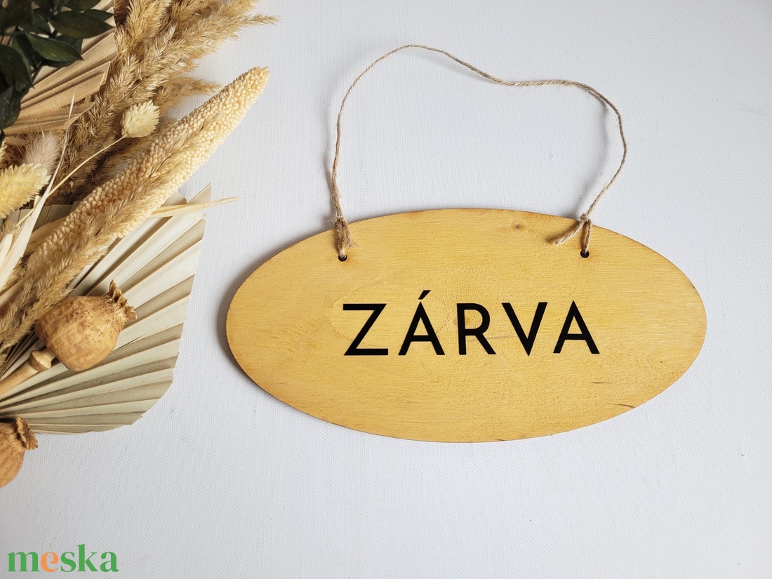 Nyitva Zárva tábla fából, Festett fekete vagy lazúrozott - otthon & életmód - dekoráció - fali és függő dekoráció - felirat - Meska.hu Nyitva Zárva tábla fából, Festett fekete vagy lazúrozott - otthon & életmód - dekoráció - fali és függő dekoráció - felirat - Meska.hu