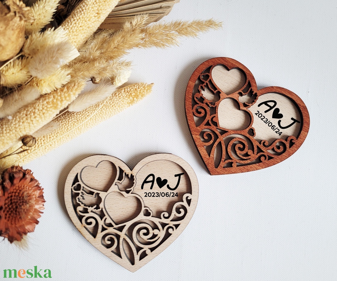 gyűrűtartó doboz, esküvői, szív, monogrammal és esküvői dátummal - esküvő - kiegészítők - gyűrűtartó & gyűrűpárna - Meska.hu gyűrűtartó doboz, esküvői, szív, monogrammal és esküvői dátummal - esküvő - kiegészítők - gyűrűtartó & gyűrűpárna - Meska.hu