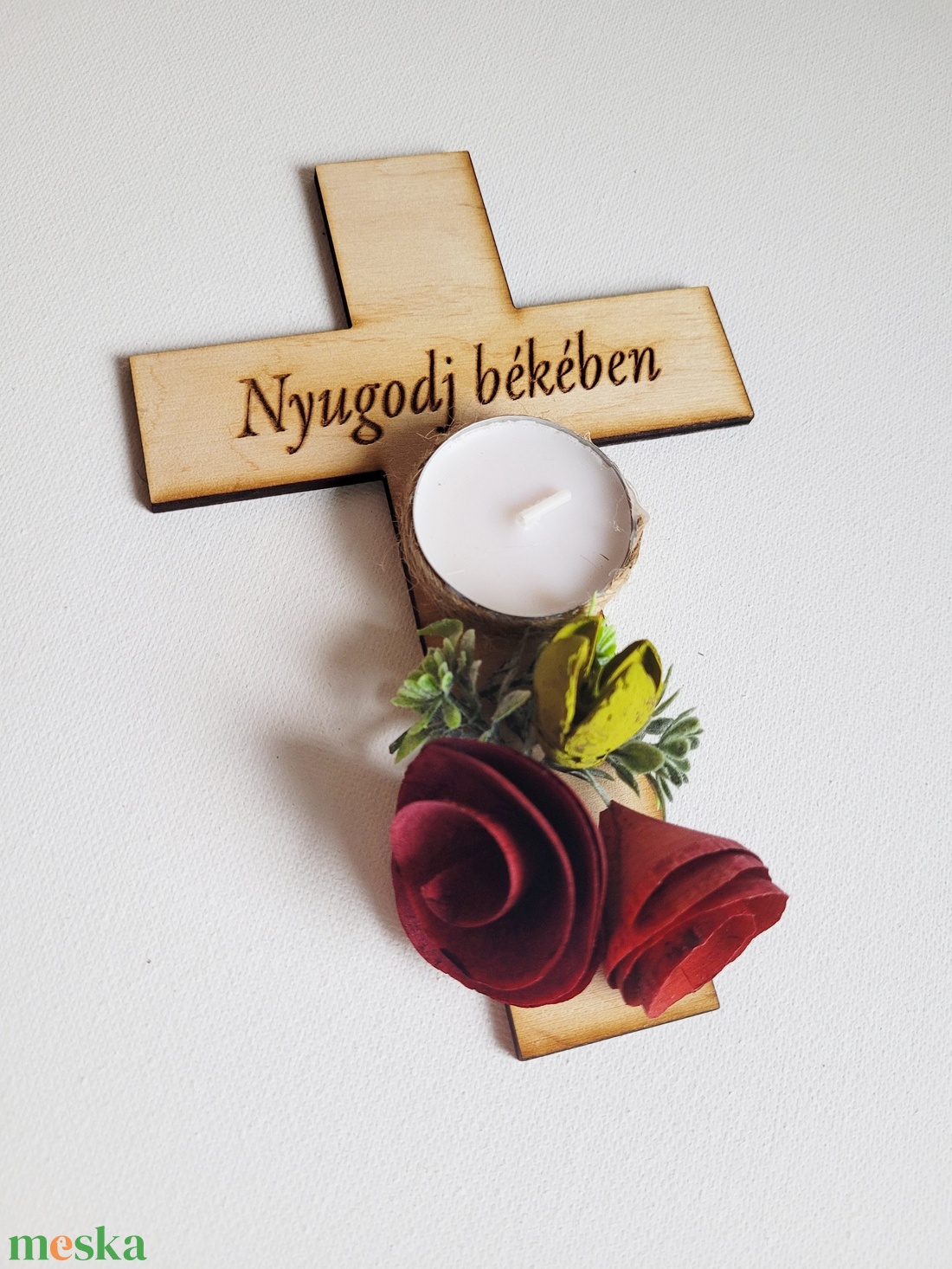 Kegyeleti sírdísz Kereszt mécsessel - otthon & életmód - vallás - temetkezési tárgy - Meska.hu Kegyeleti sírdísz Kereszt mécsessel - otthon & életmód - vallás - temetkezési tárgy - Meska.hu