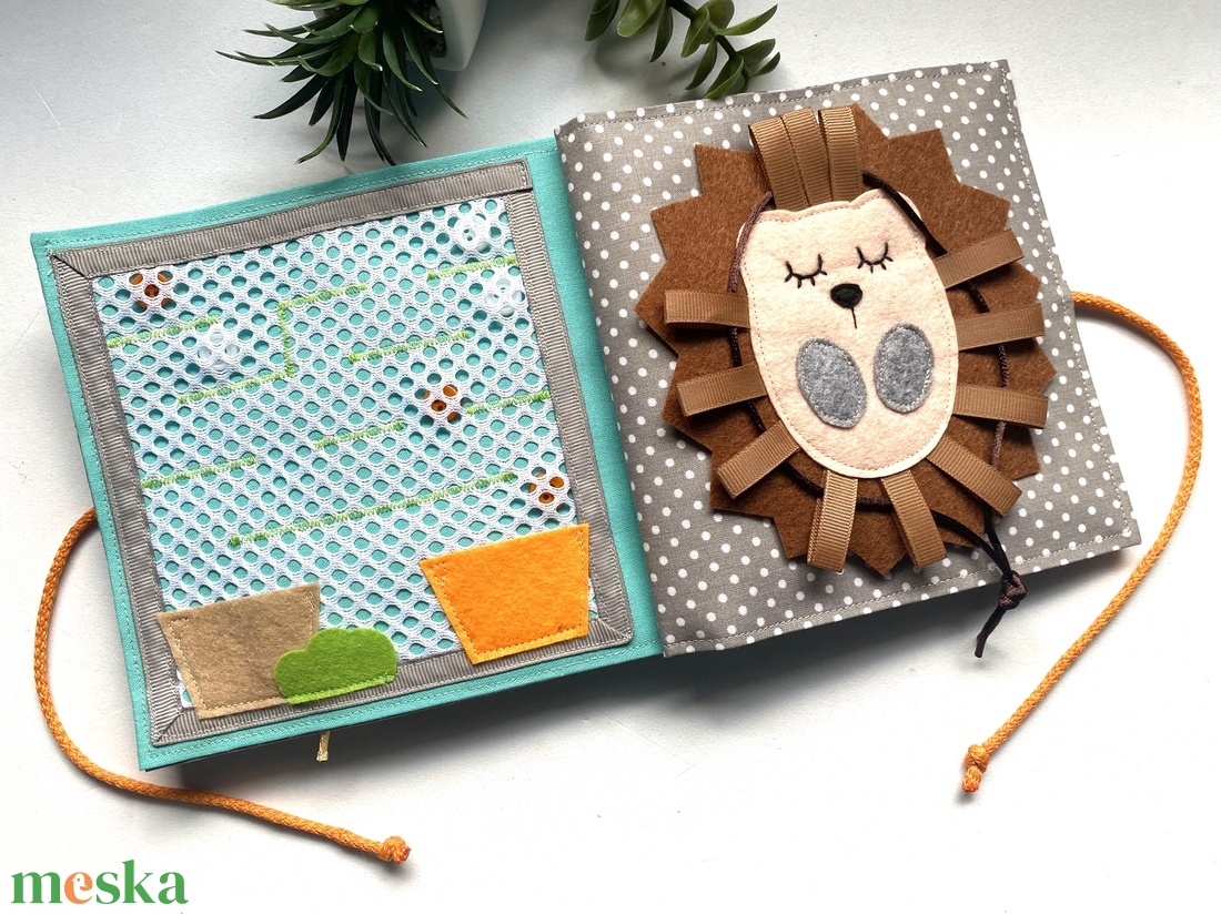 Csendeskönyv 6 oldallal, fejlesztőkönyv, matatókönyv 1 éves kortól, egyedi ajándék gyerekeknek - játék & sport - textilkönyv & babakönyv - Meska.hu