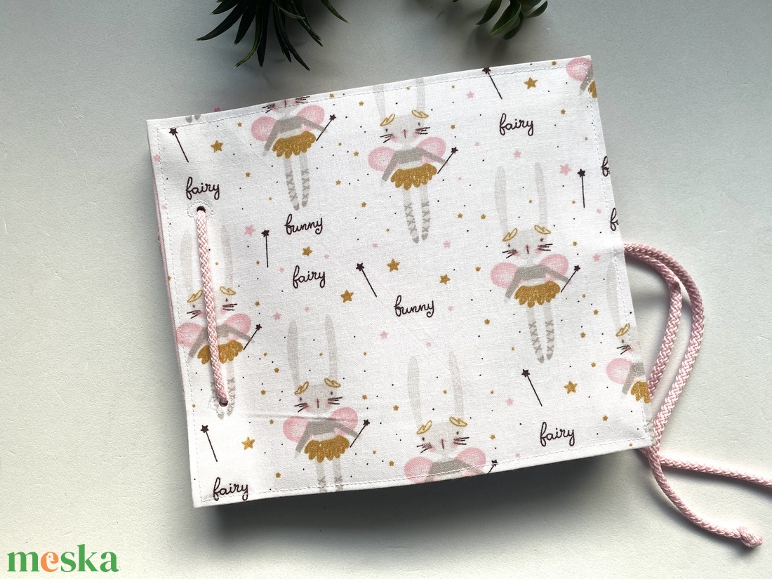 Csendeskönyv 6 oldallal, fejlesztőkönyv, matatókönyv 1 éves kortól, egyedi ajándék gyerekeknek - játék & sport - textilkönyv & babakönyv - Meska.hu